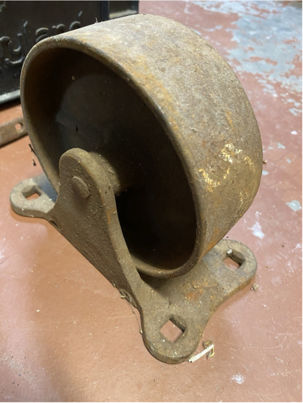 Antique 1940 US Industrial Cast Iron Heavy Duty Straight Caster 6”Wheel